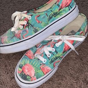 Flamingo vans